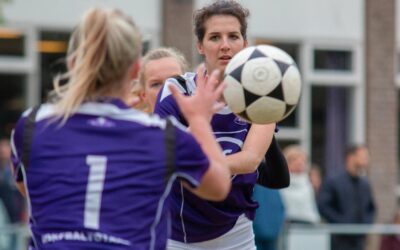 Korfbaldames gezocht